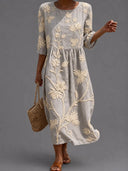 Vestido informal de mujer con estampado floral.